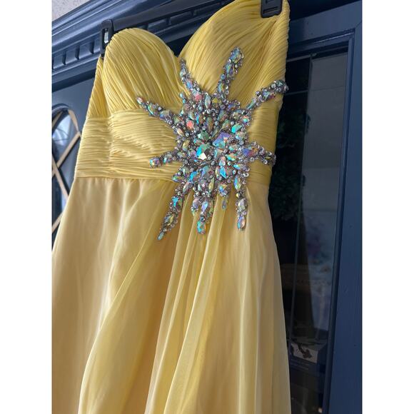 Cassandra Stone by Mac Duggal Flash 7245L Yellow strapless Prom formal dress 6 - Picture 4 of 12